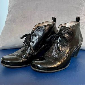 Ecco women's heeled bootie size 40EU